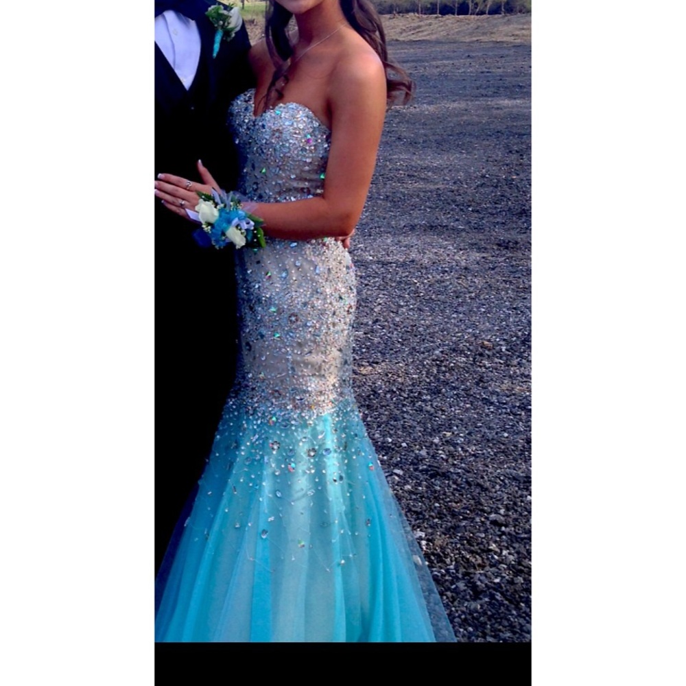 Mermaid style prom dress